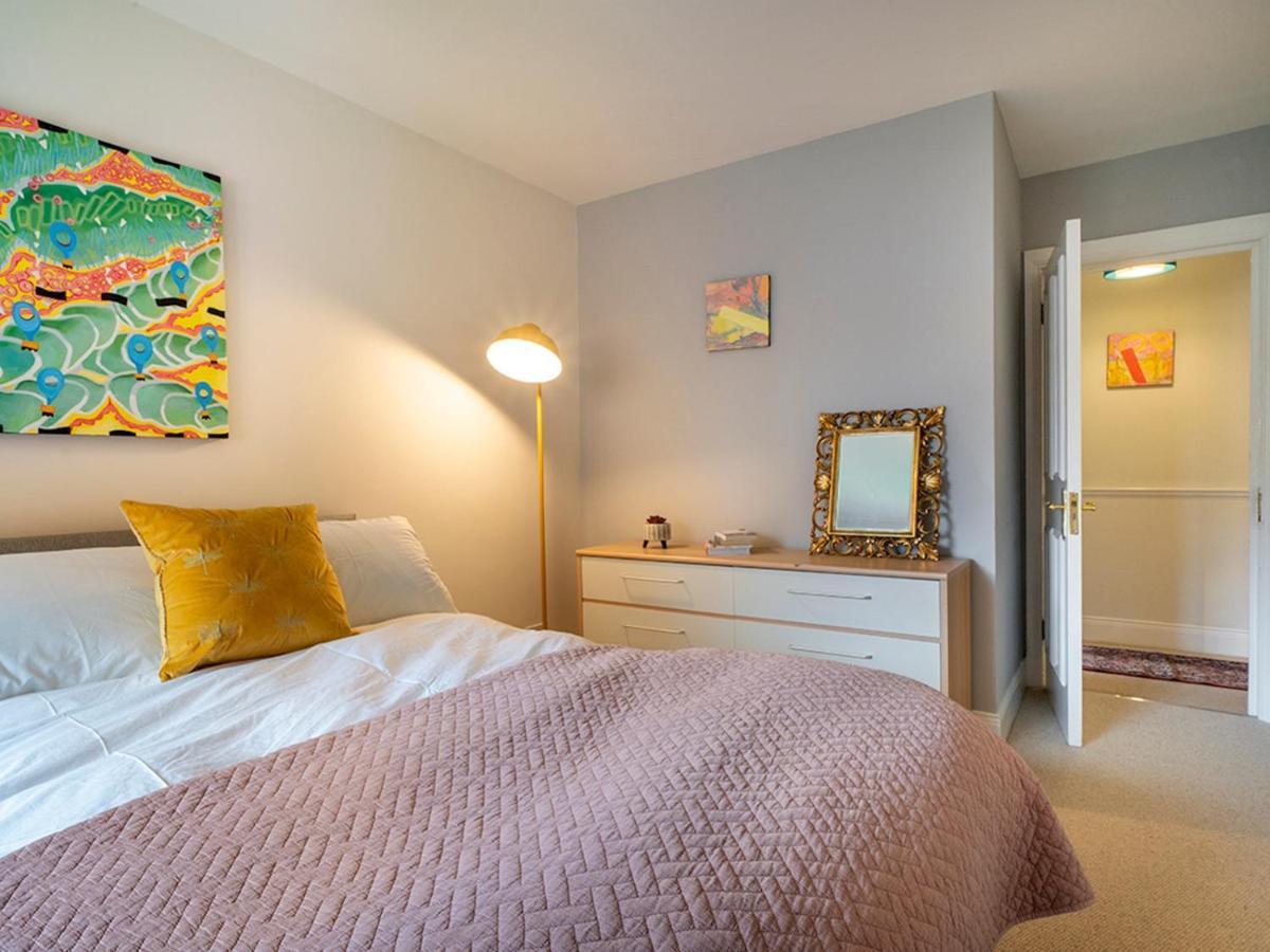 Pass The Keys Stunning 3 Bedroom Apt Leafy South Belfast With Lots Nearby Kültér fotó